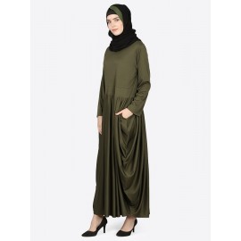 Nazneen Pleating at Waist Stretchable Knits Travel Abaya