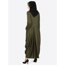 Nazneen Pleating at Waist Stretchable Knits Travel Abaya