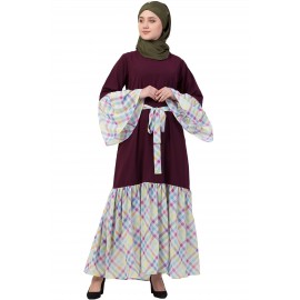 Nazneen Bell Sleeve Printed Checks Casual Abaya