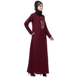 Nazneen Center embroidery contrast piping Abaya