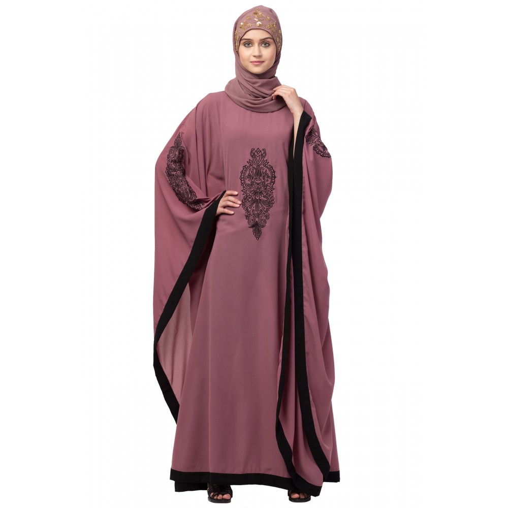 Nazneen Center & Sleeve embroidery contrast Band Kaftan