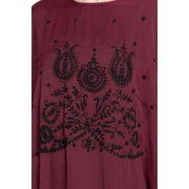 Nazneen Thread Embroidered Nida Kaftan