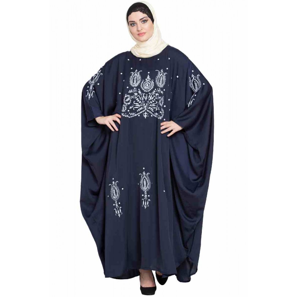 Nazneen Thread Embroidered Nida Kaftan