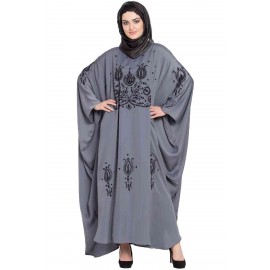 Nazneen Thread Embroidered Nida Kaftan