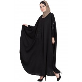 Nazneen Embellished Patch Nida Kaftan