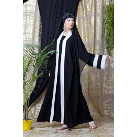 Nazneen Contrast Band With Inner Dubai Kaftan