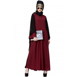 Nazneen Contrast Butterfly Sleeve Pleated Abaya