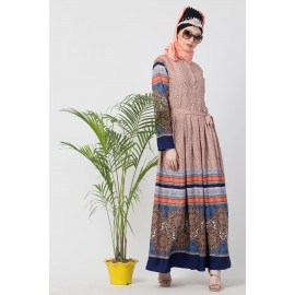 Nazneen Border Print Pleated Abaya