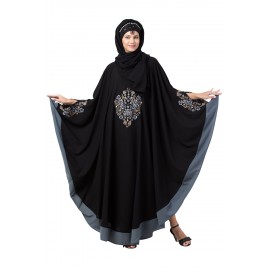 Nazneen Center Embroidered with Contrast band Irani Kaftan