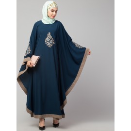 Nazneen Contrast border front and sleeve embroidery Kaftan